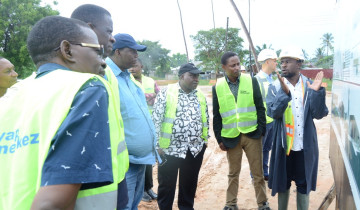 ​SEKRETARIETI YA BARAZA LA USALAMA LA TAIFA YAIPONGEZA TRC KWA KASI YA UJENZI WA RELI YA KISASA - SGR