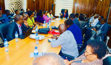 ​SHIRIKA LA RELI TANZANIA NA CHUO CHA TAIFA CHA USAFIRISHAJI WASHIRIKIANA KITAALUMA