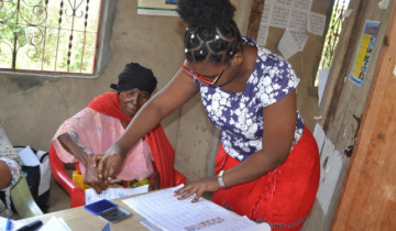 ​WANANCHI KATA YA NGETA, RUVU MINAZI MIKINDA WAISHUKURU TRC KWA ULIPAJI WA FIDIA