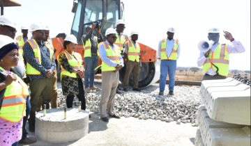 VIONGOZI WA JUU WA WIZARA YA HABARI, UTAMADUNI, SANAA NA MICHEZO WAKIONGOZWA NA DKT. ABBAS WATEMBELEA MRADI WA SGR