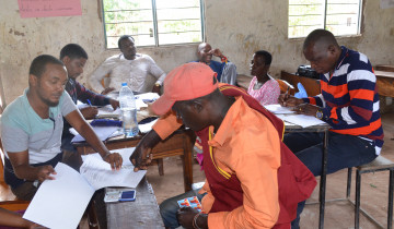 ​WANANCHI JIJINI MWANZA WASHUKURU UJIO WA MRADI WA SGR
