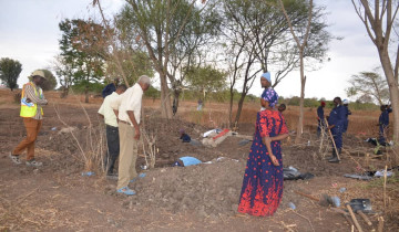 ​TRC YAENDELEA NA ZOEZI LA UTOAJI ELIMU NA UHAMASISHAJI KWA UMMA KUPISHA MRADI WA UJENZI WA SGR MWANZA - ISAKA