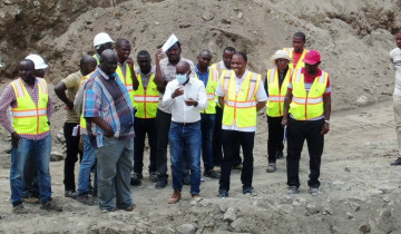 ​WAZIRI MBARAWA AIPONGEZA TRC KWA JITIHADA ZA HARAKA KUREJESHA NJIA KIDETE