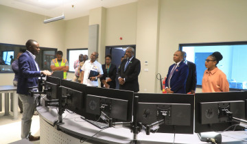 ​BENKI YA TCB YARIDHISHWA MAENDELEO YA MRADI WA SGR