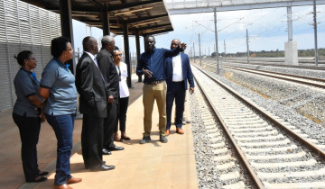 ​TCB KUJIONEA FURSA ZILIZOPO KATIKA MRADI WA SGR