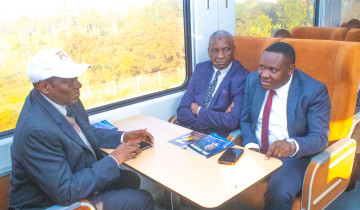 RAISI SAMIA AFURAHISHWA KUANZA KWA SAFARI ZA TRENI ZA SGR DAR ES SALAAM - MOROGORO